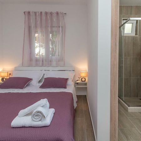 Apartman Niksi โตรกีร์ ภายนอก รูปภาพ